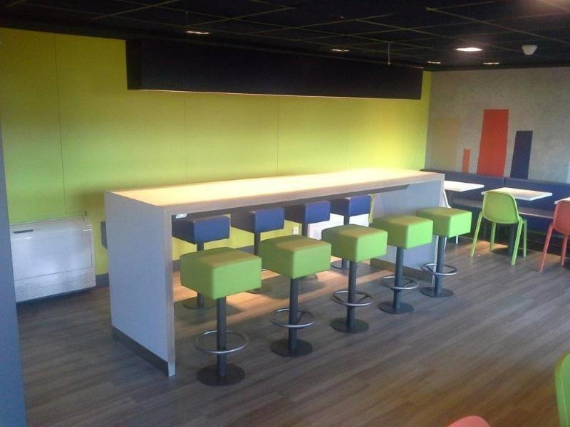 ibis budget Versailles Chateau Saint cyr l'Ecole Exterior foto